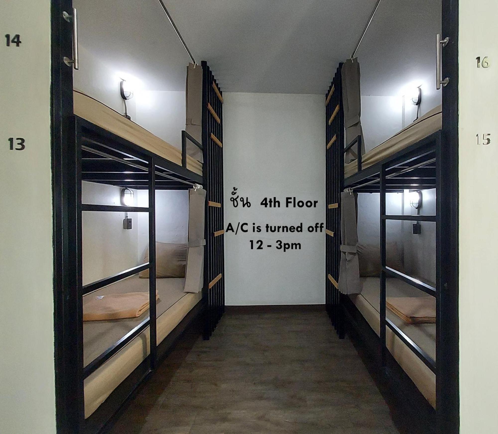 Feel Good Bangkok Hostel מראה חיצוני תמונה