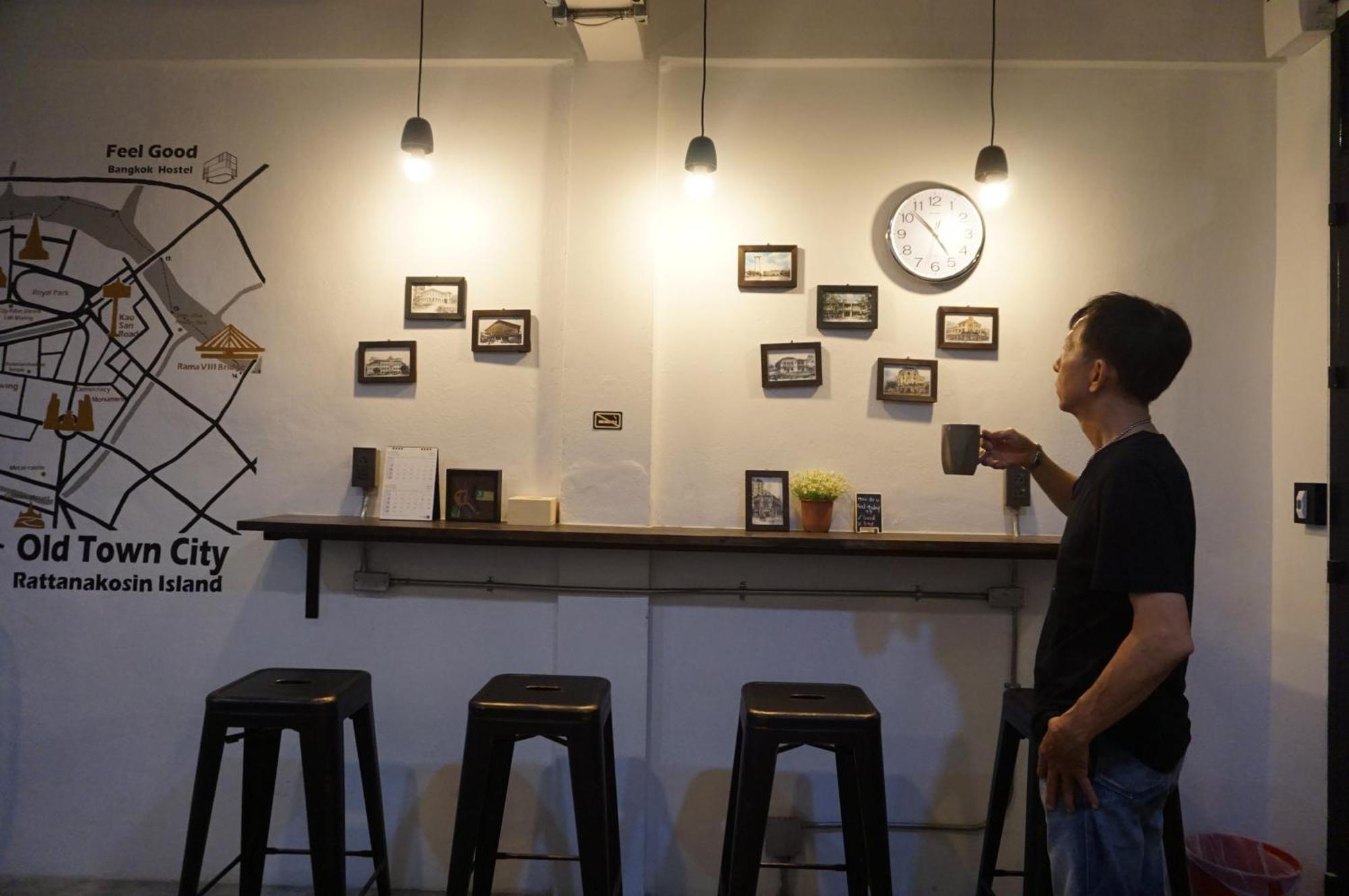 Feel Good Bangkok Hostel מראה חיצוני תמונה